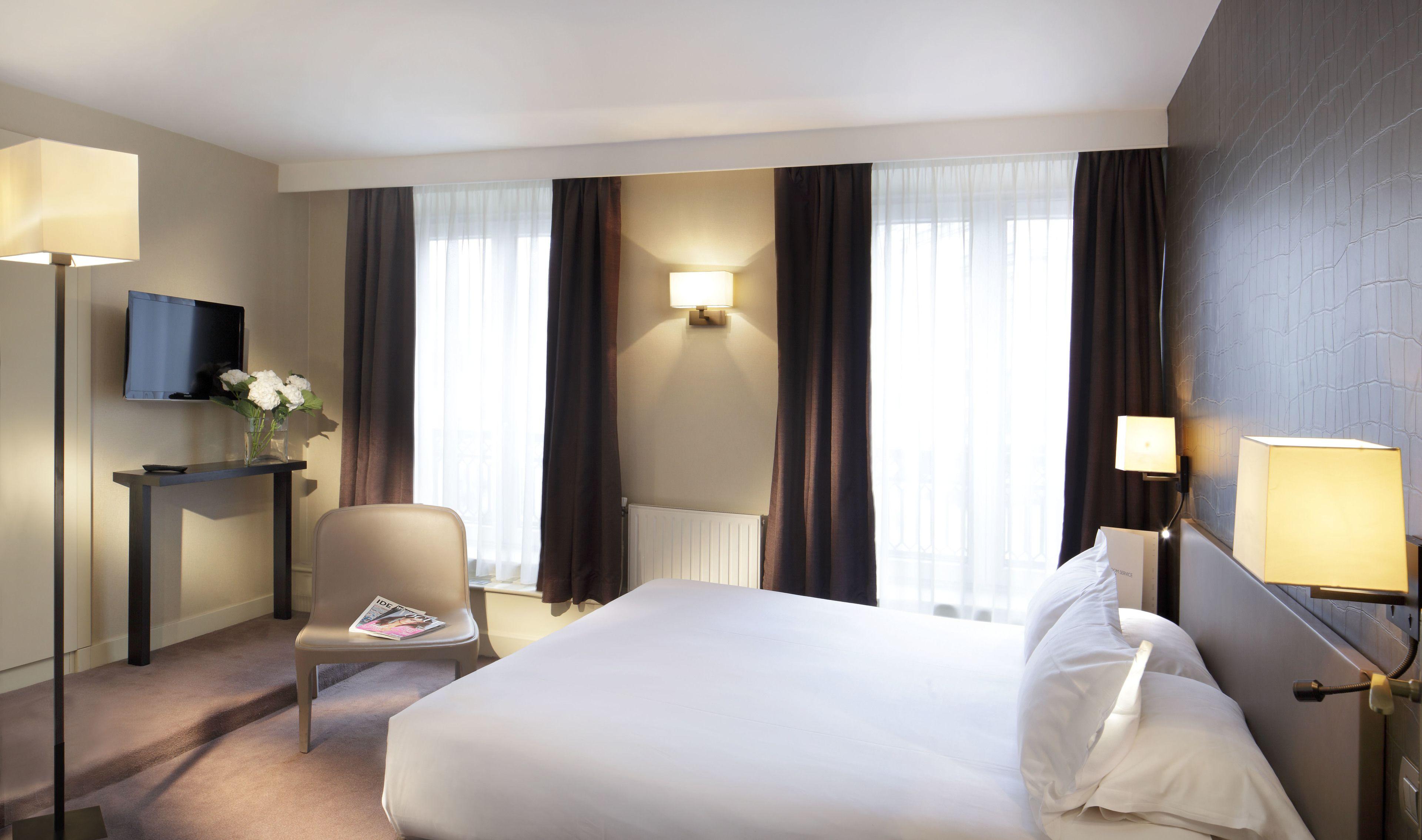 Londres Et New York - Teritoria Hotel Paris