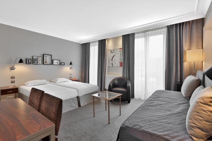 Londres Et New York - Teritoria Hotel Paris