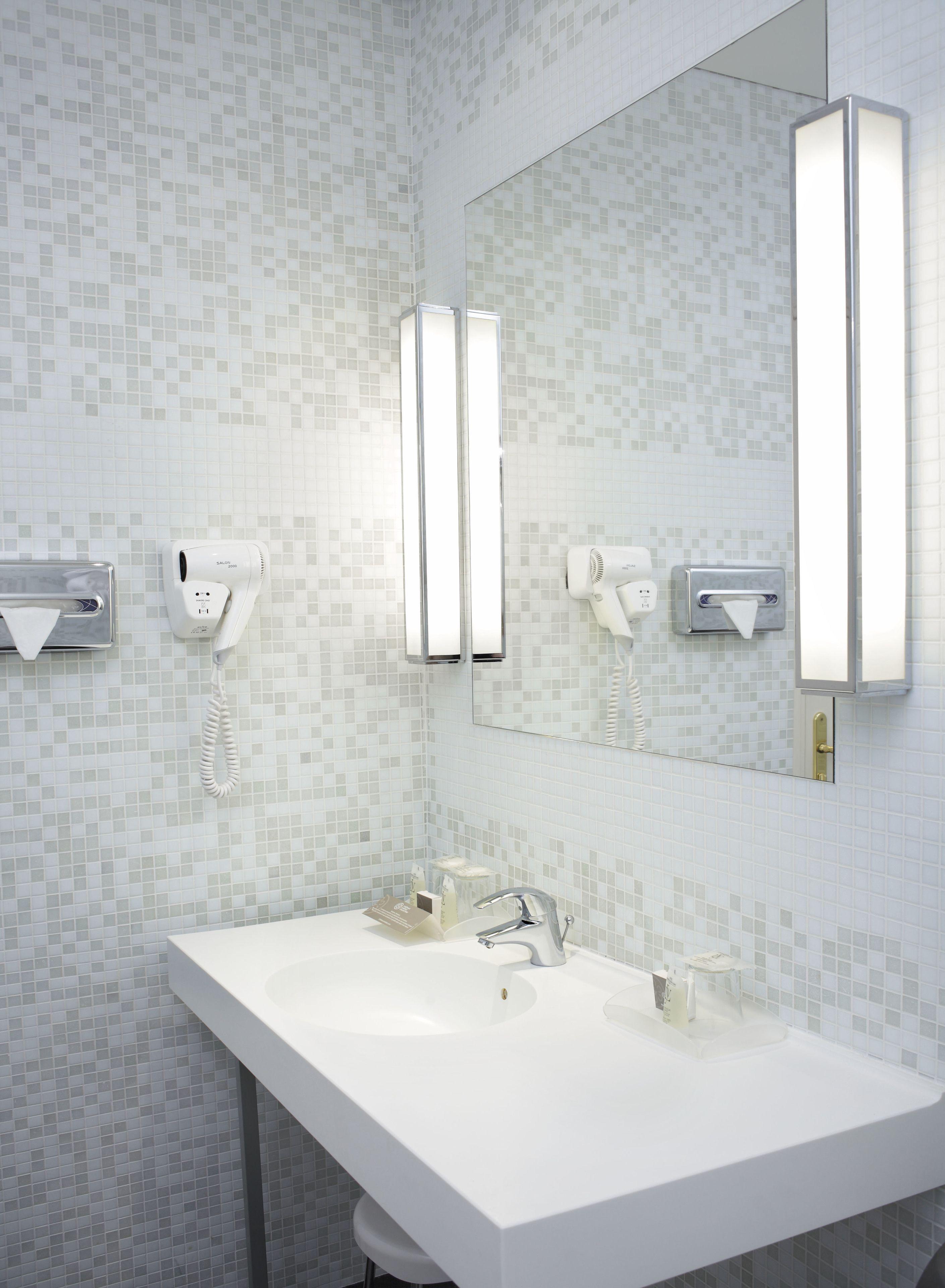 Londres Et New York - Teritoria 3*